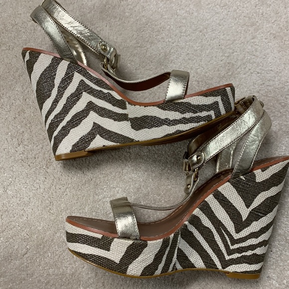 Ralph Lauren wedges NWOB - Picture 5 of 12